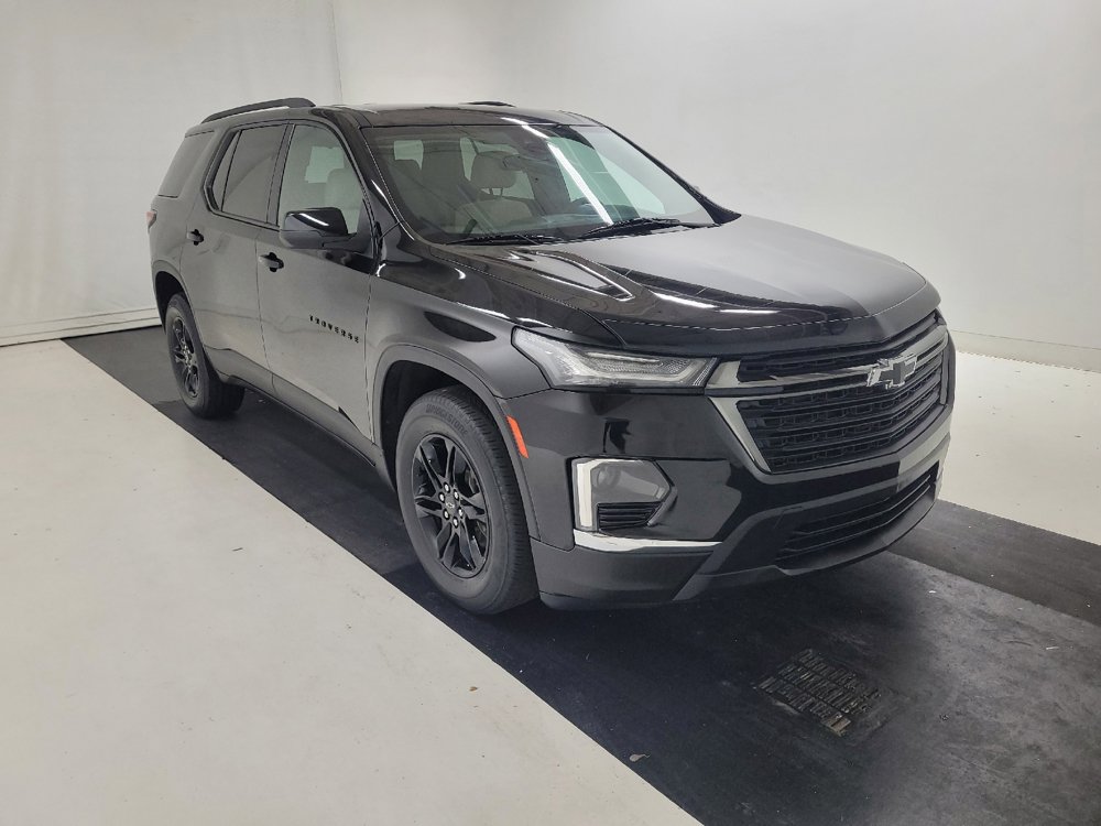 Used 2023 Chevrolet Traverse LS w/ Midnight/Sport Edition FWD image 13