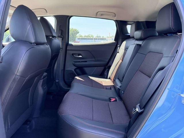 New 2026 Nissan Kicks SR w/ Cold Weather Package FWD image 13
