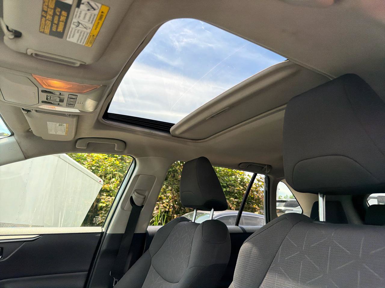 Used 2019 Toyota RAV4 XLE w/ Convenience Package AWD/4WD image 21