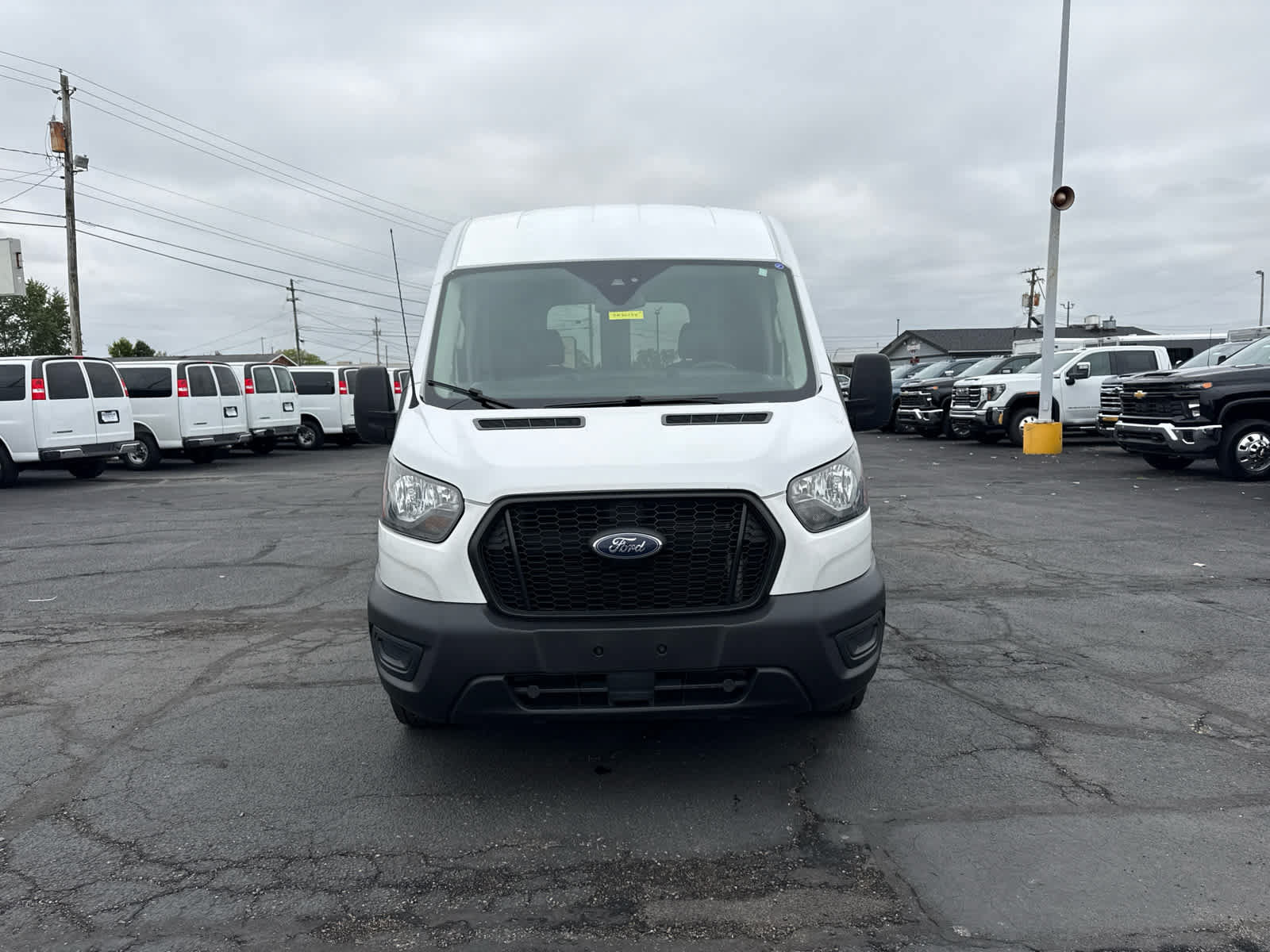 Used 2024 Ford Transit 250 148 Medium Roof w/ Load Area Protection Package RWD image 22