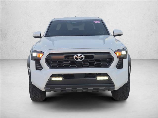Certified 2025 Toyota Tacoma TRD Off-Road AWD/4WD image 2