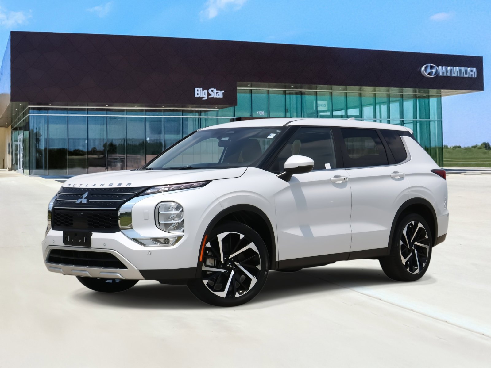 Used 2023 Mitsubishi Outlander SE