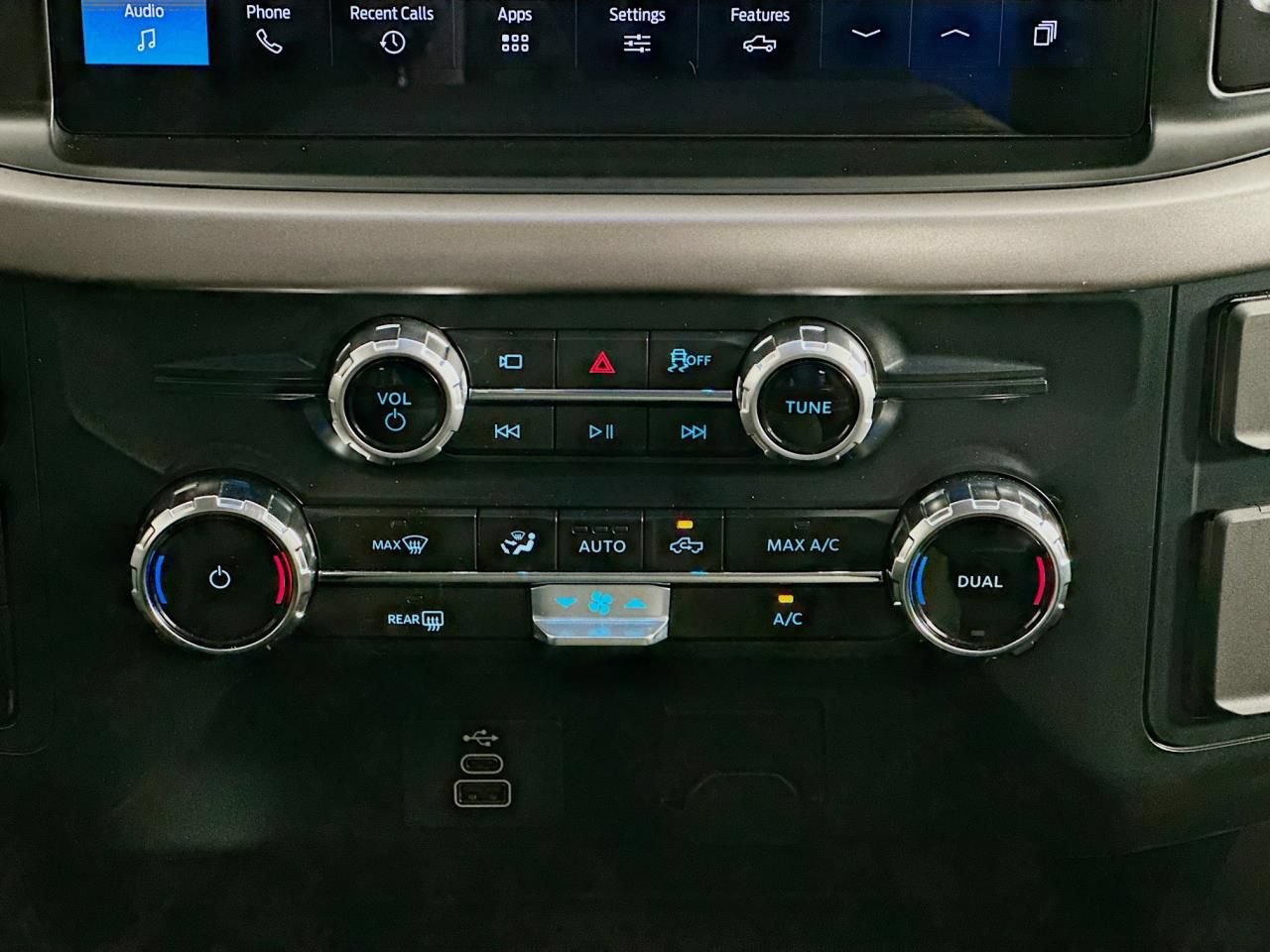 Used 2025 Ford F150 XLT w/ Equipment Group 301A Standard AWD/4WD image 16