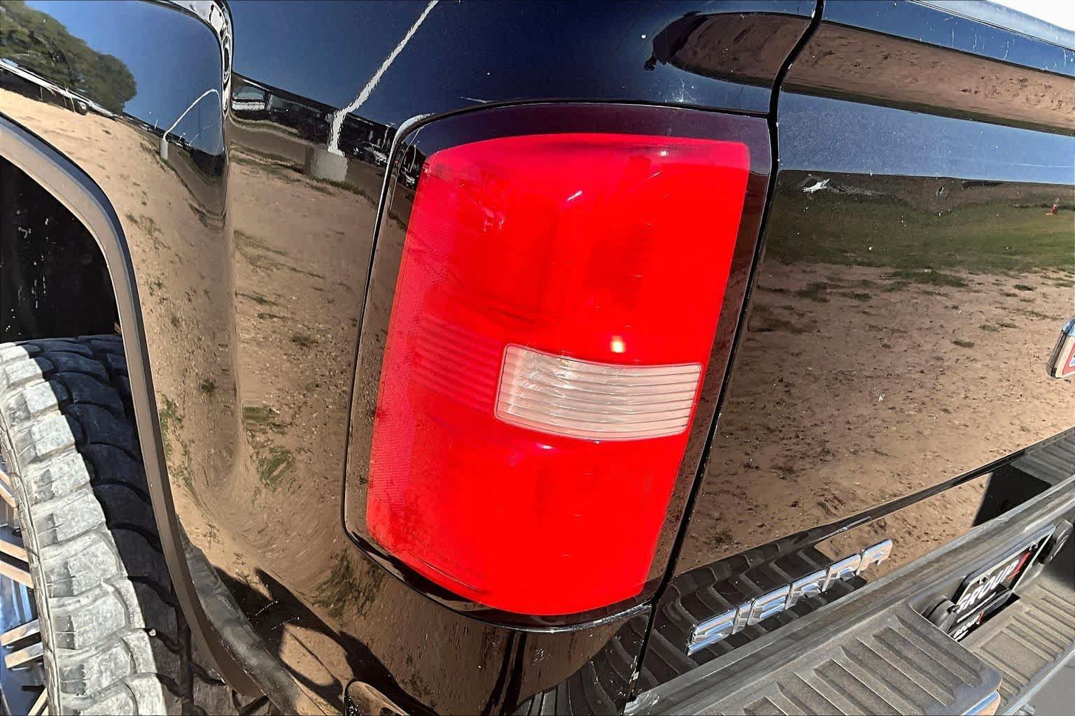 Used 2016 GMC Sierra 1500 SLT AWD/4WD image 32