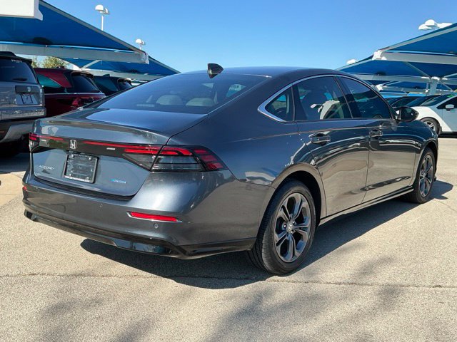 Certified 2025 Honda Accord EX-L image 3