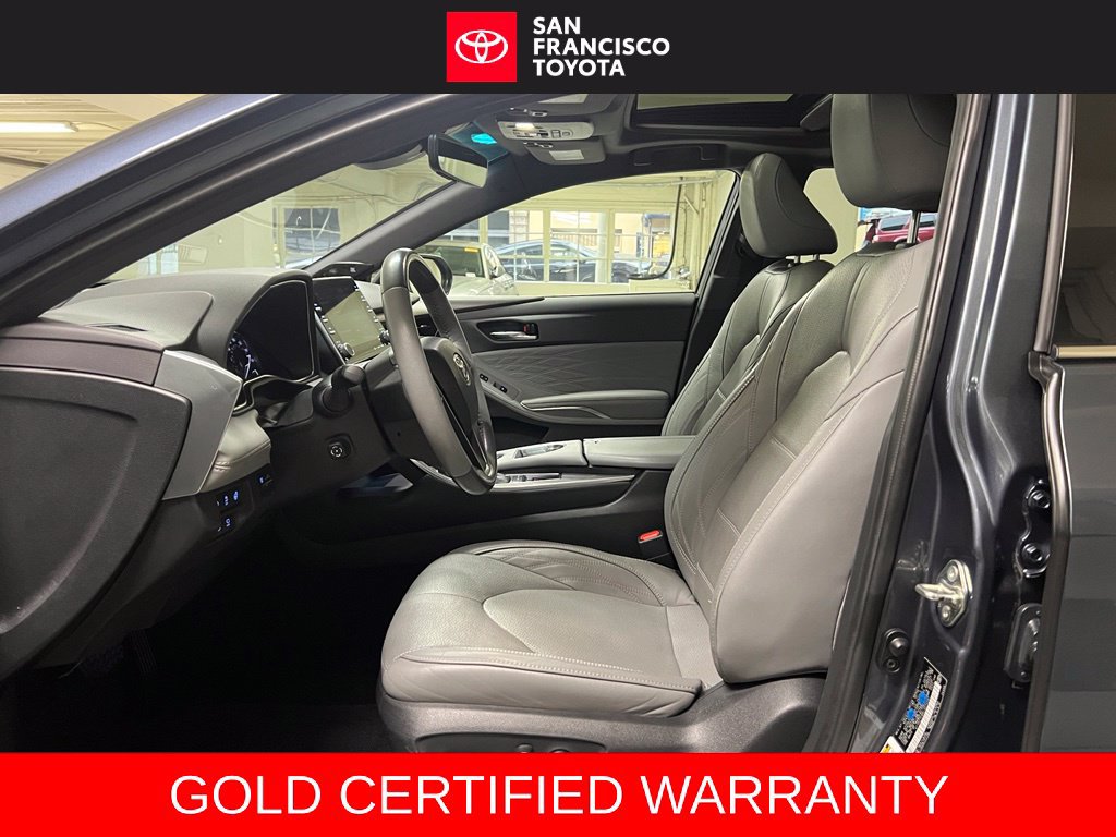 Certified 2020 Toyota Avalon Limited w/ Advanced Safety Package FWD image 11