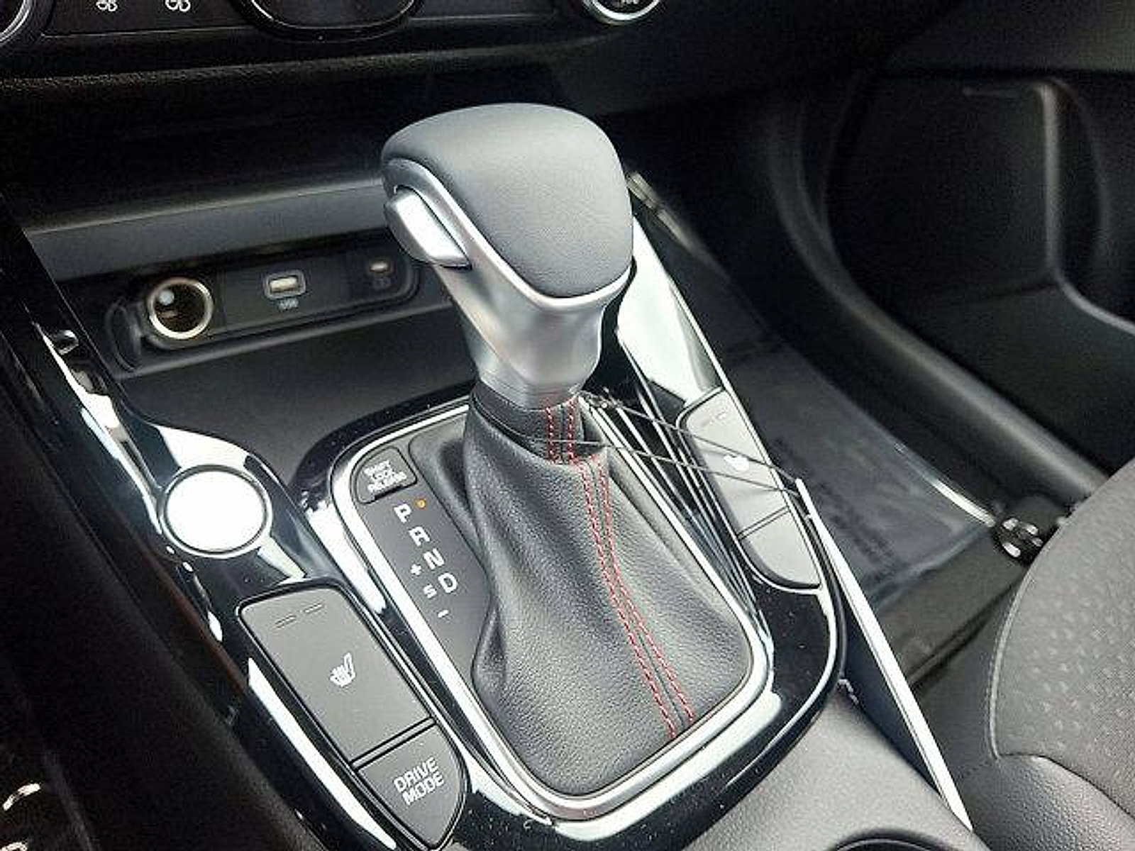 New 2025 Kia Soul GT-Line w/ GT-Line Technology Package image 8