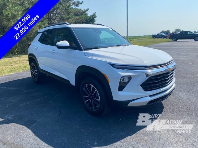Used 2024 Chevrolet TrailBlazer LT w/ LT Cold Weather Package AWD/4WD image 10