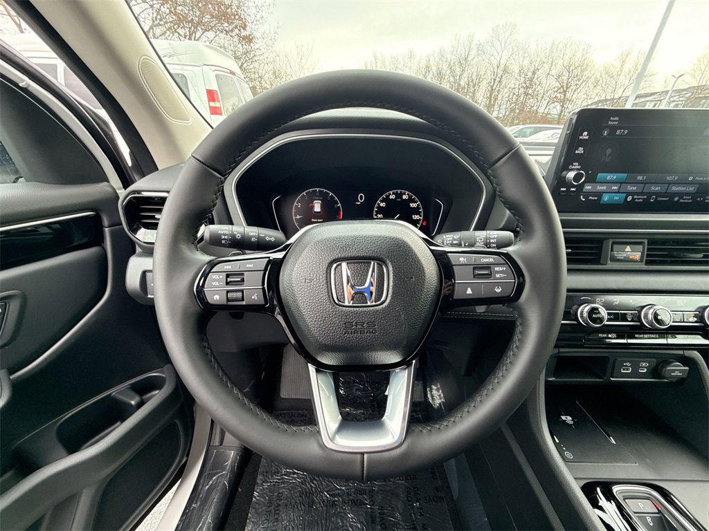 New 2025 Honda Pilot EX-L image 11