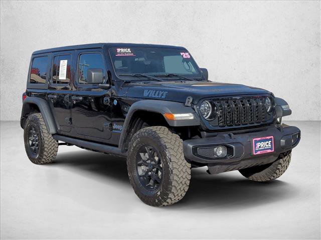 Used 2025 Jeep Wrangler Willys image 3
