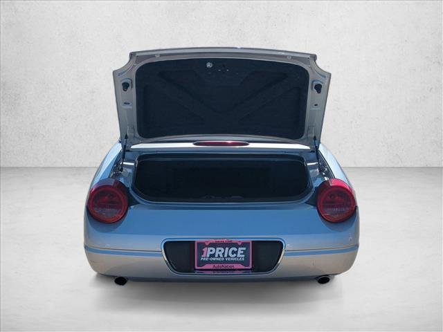 Used 2005 Ford Thunderbird RWD image 6