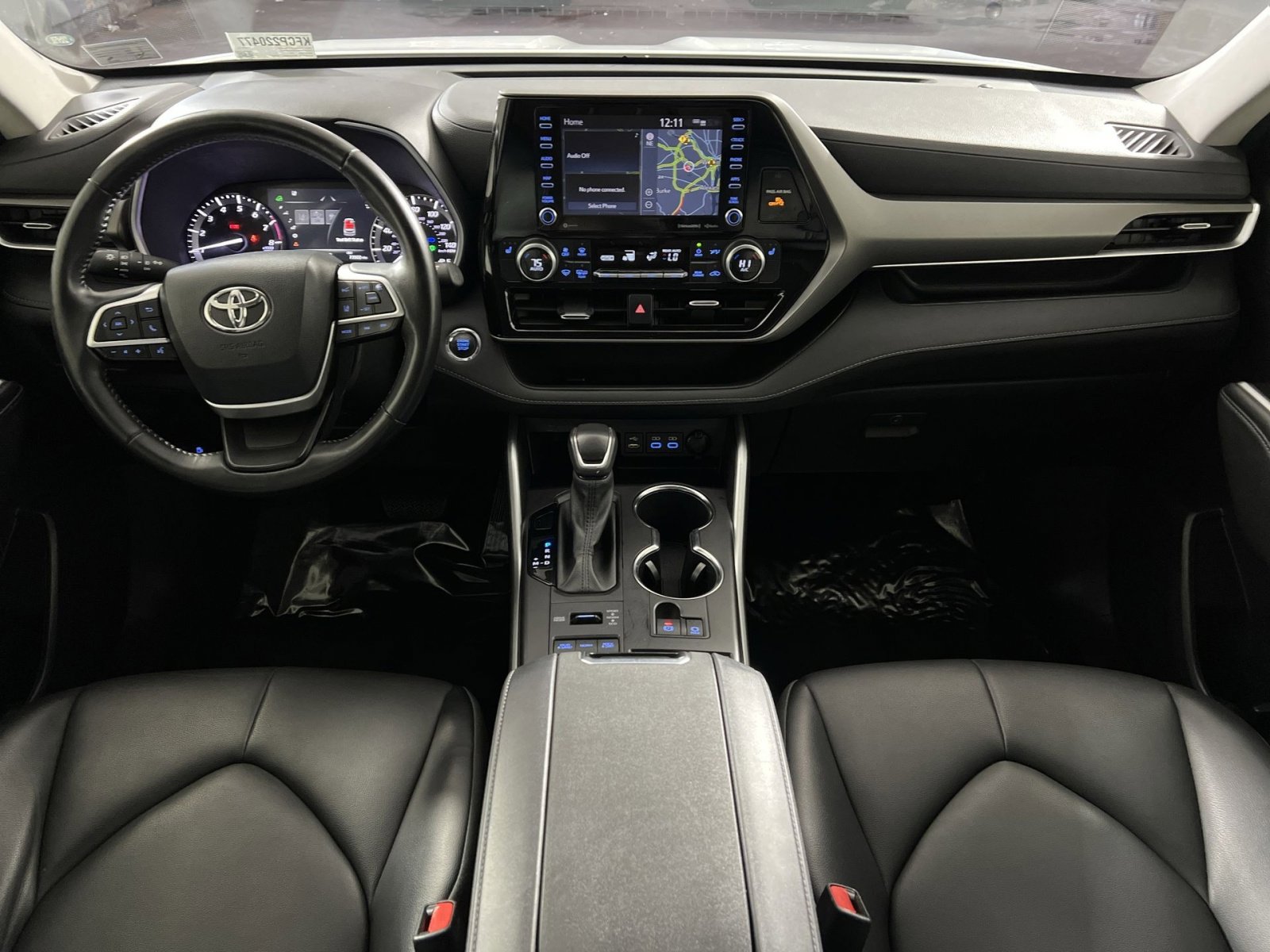 Used 2022 Toyota Highlander XLE image 23
