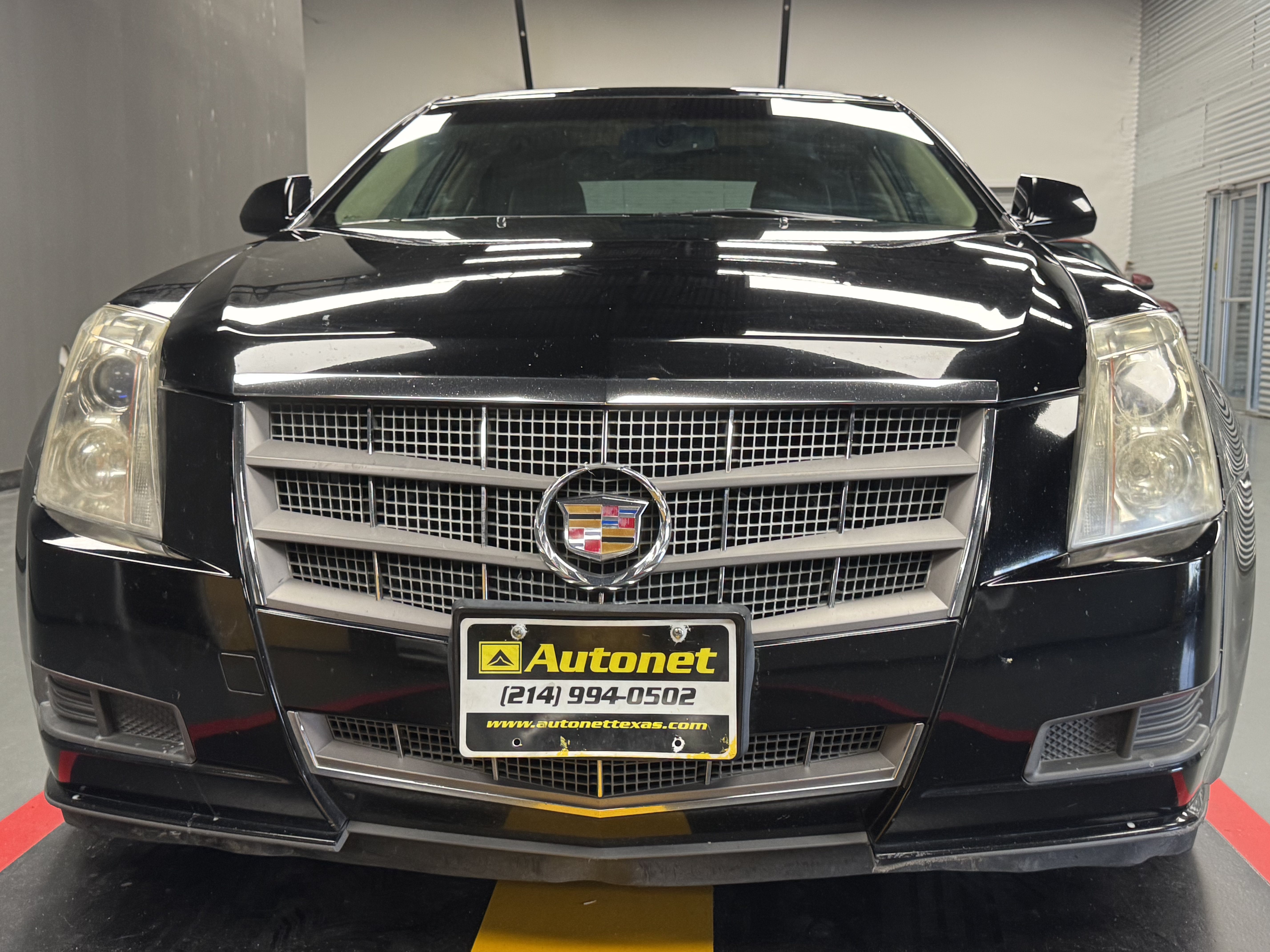 Used 2011 Cadillac CTS Luxury RWD image 3