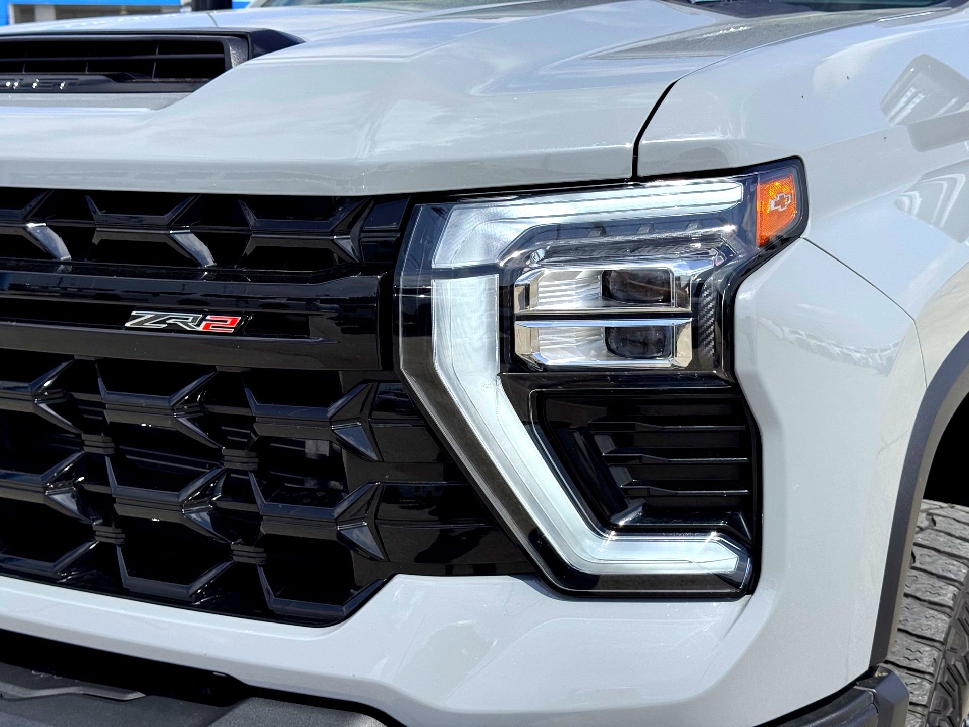 Used 2025 Chevrolet Silverado 2500 ZR2 w/ ZR2 Bison Edition image 4