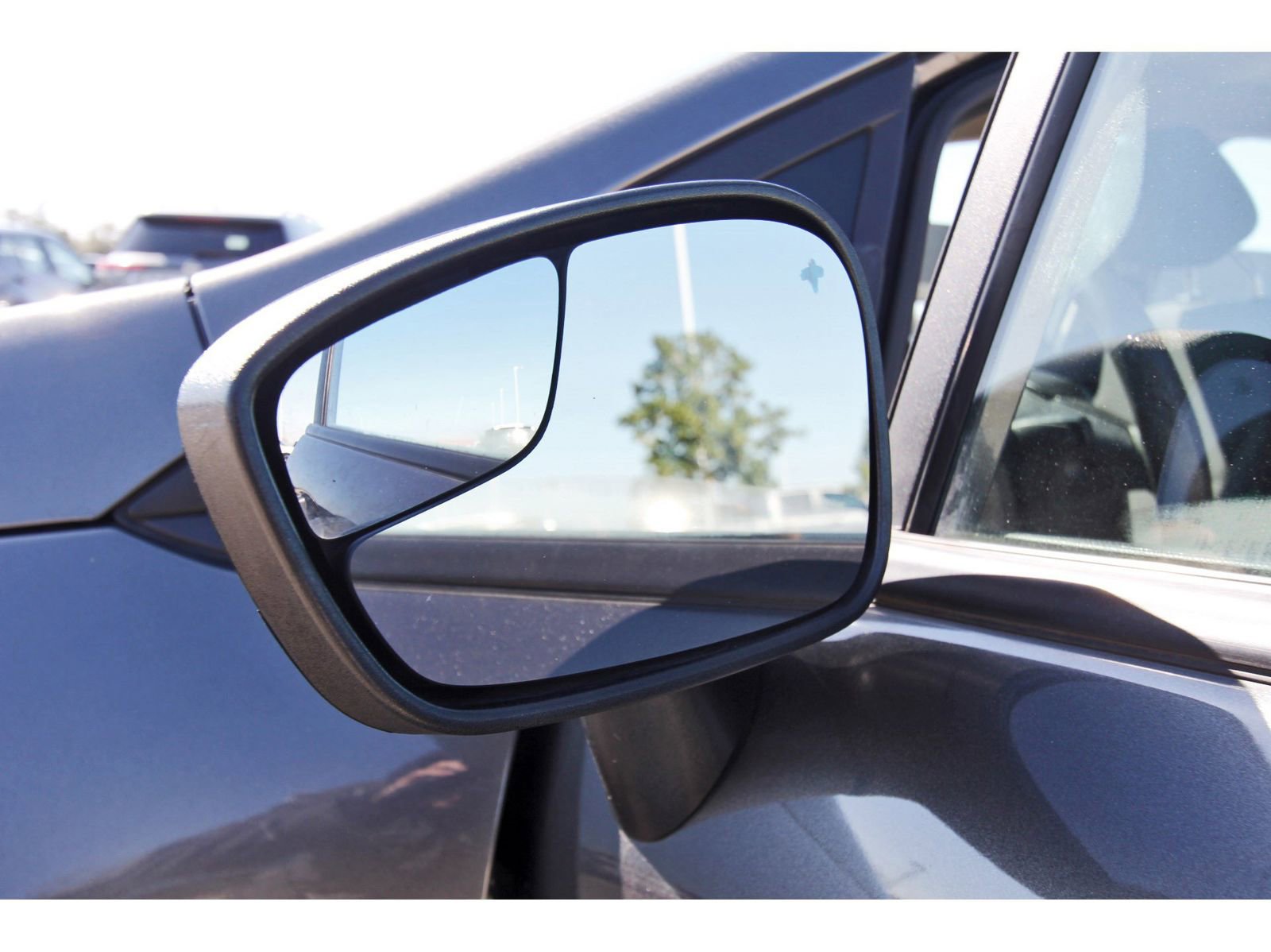 Used 2019 Ford Fiesta SE image 10