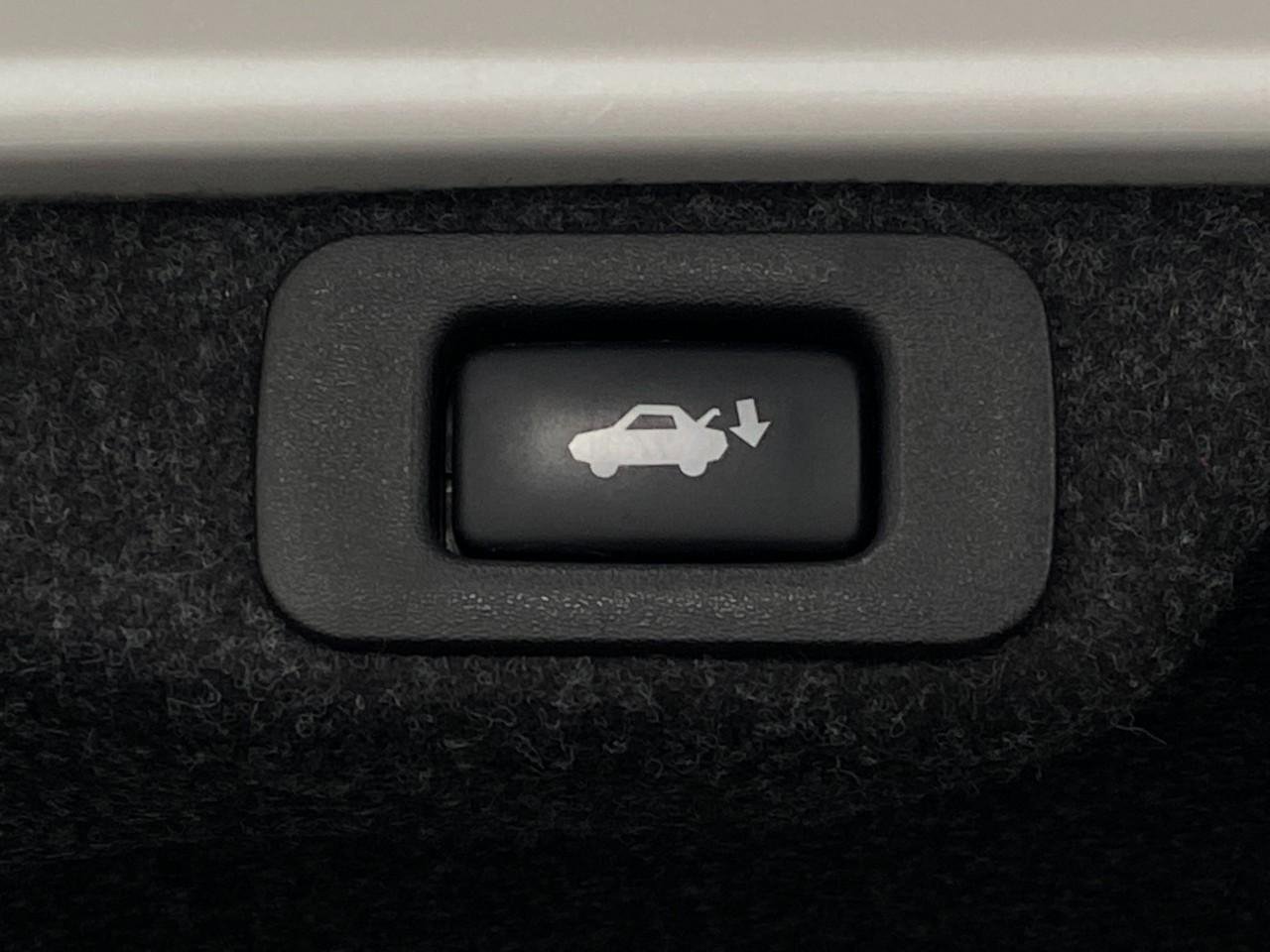 Used 2017 Lexus ES 350 w/ Luxury Package image 7