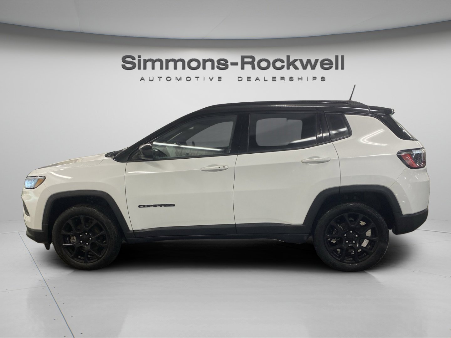 Used 2022 Jeep Compass Altitude w/ Convenience Group AWD/4WD image 8