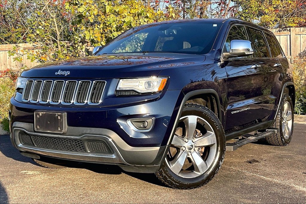 Used 2015 Jeep Grand Cherokee Limited w/ Luxury Group II AWD/4WD image 2