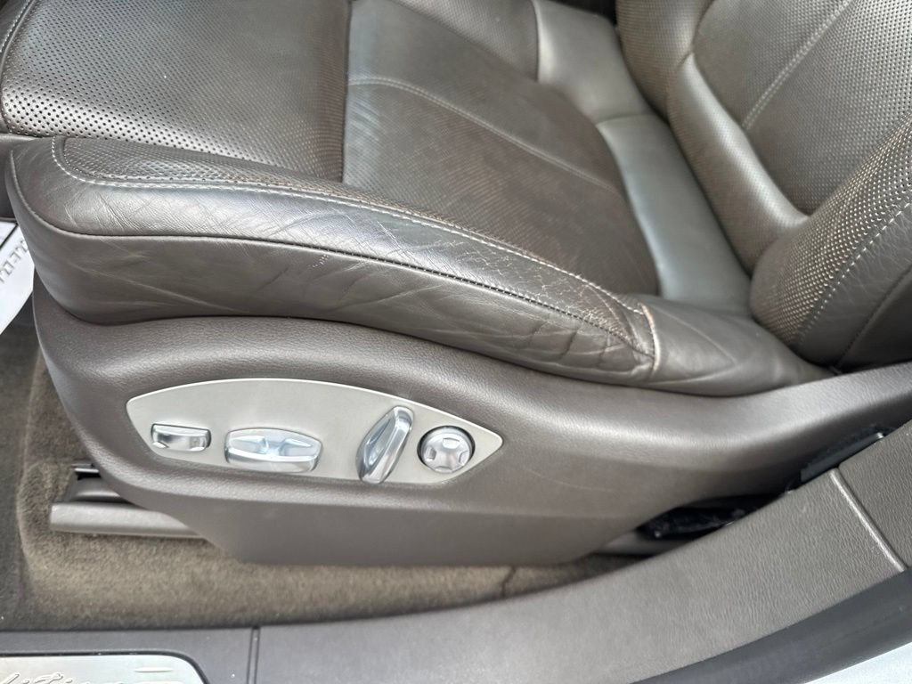 Used 2017 Porsche Cayenne Platinum Edition AWD/4WD image 52