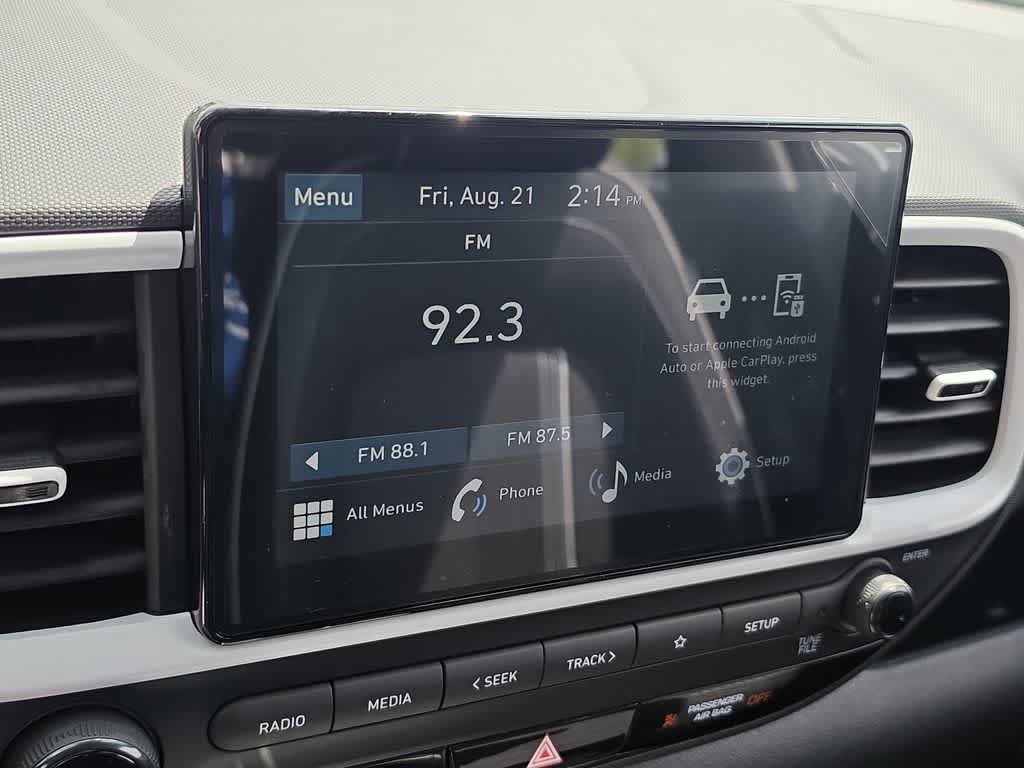 New 2026 Hyundai Venue SEL FWD image 28
