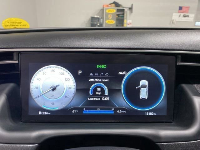 Used 2023 Hyundai Tucson Limited image 16