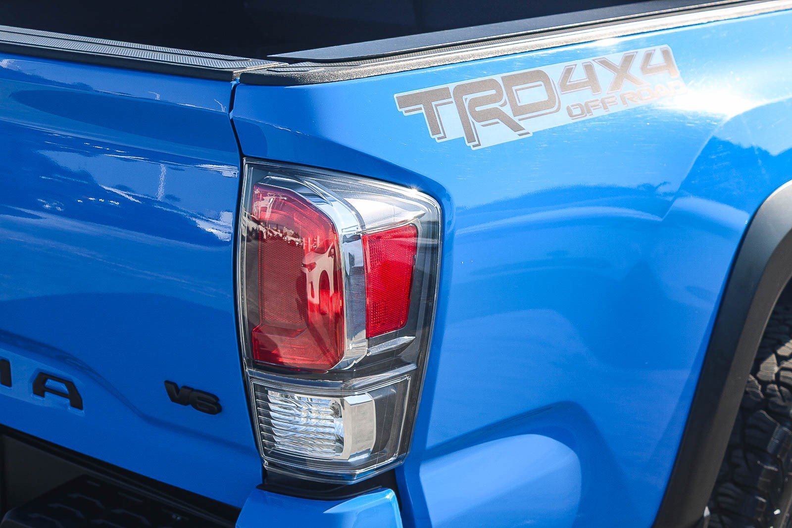 Certified 2021 Toyota Tacoma TRD Off-Road w/ TRD Premium Off Road Package AWD/4WD image 10