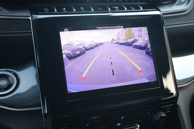 Used 2022 Jeep Grand Cherokee Laredo w/ Luxury Tech Group I image 17