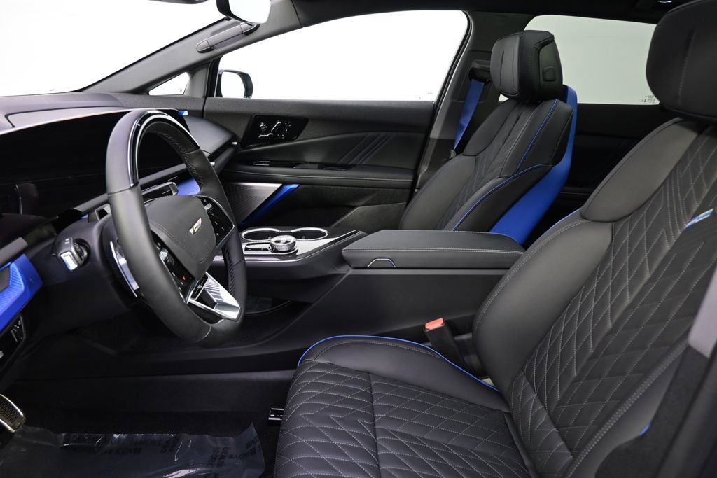 New 2026 Cadillac Optiq V image 13