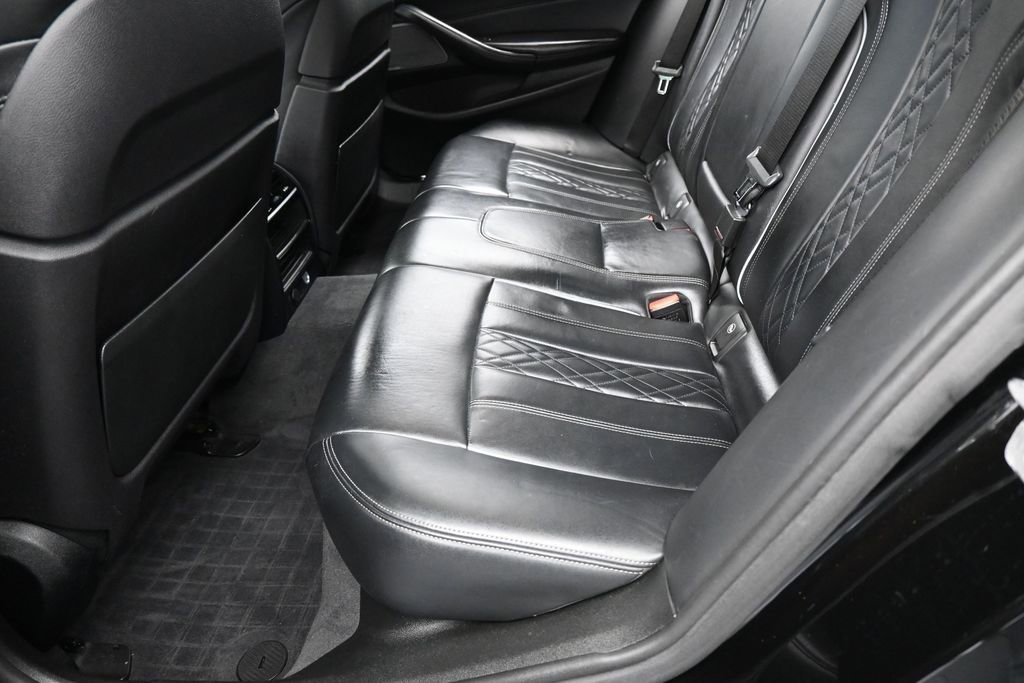 Used 2019 BMW 530i w/ Premium Package RWD image 46