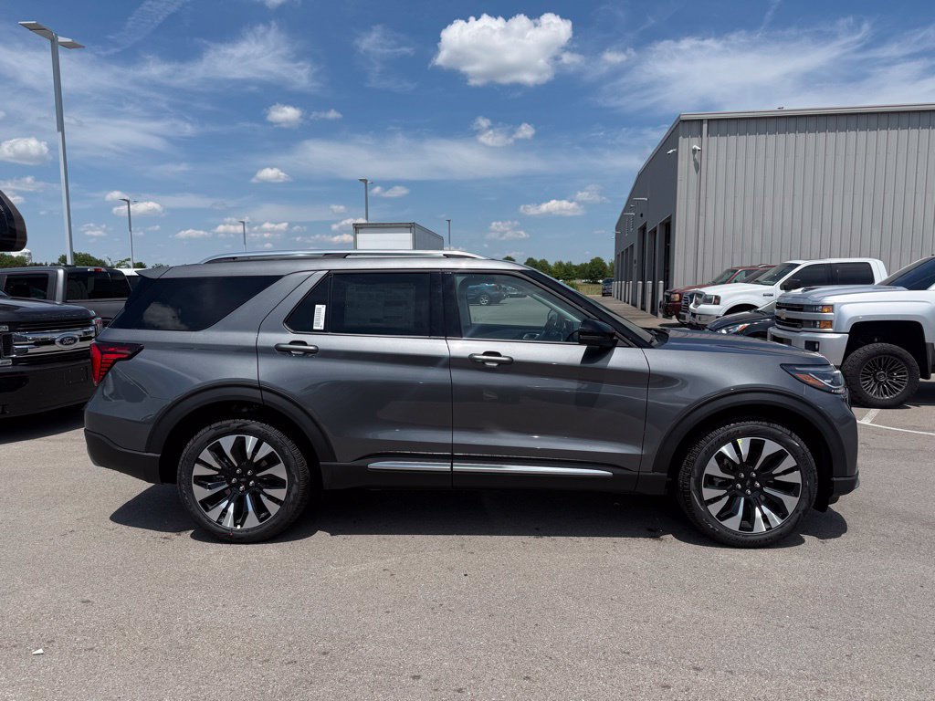 New 2026 Ford Explorer Platinum w/ LUX Leather Package AWD/4WD image 33