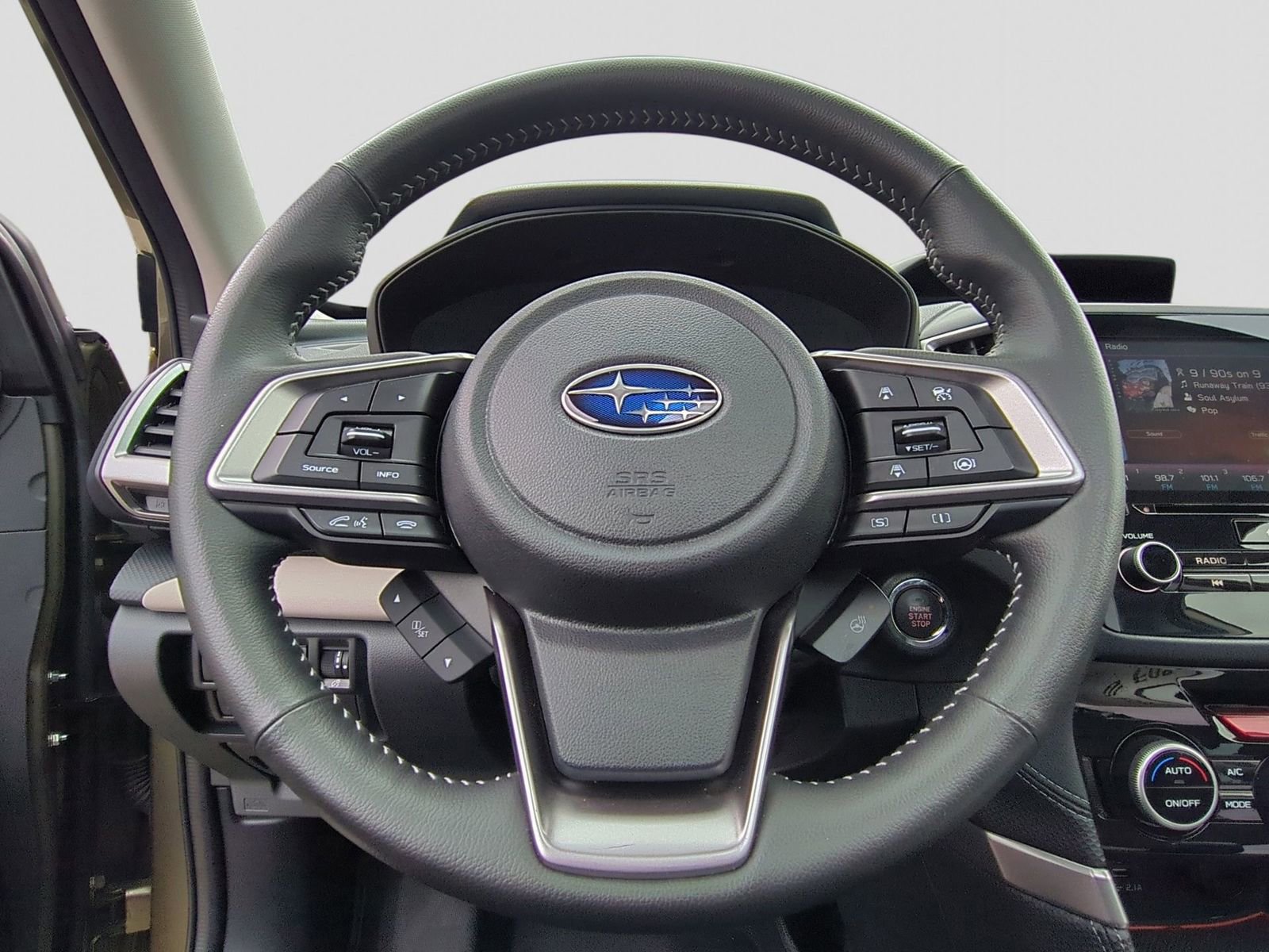 Used 2023 Subaru Forester Limited image 28