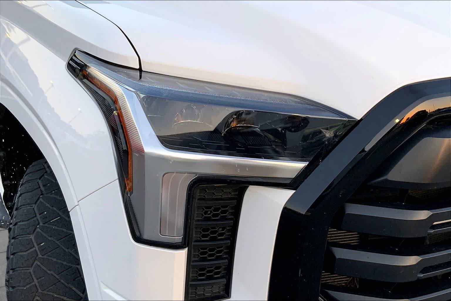 Used 2024 Toyota Tundra SR AWD/4WD image 26