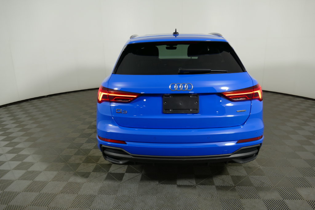 Used 2023 Audi Q3 2.0T Premium AWD/4WD image 4