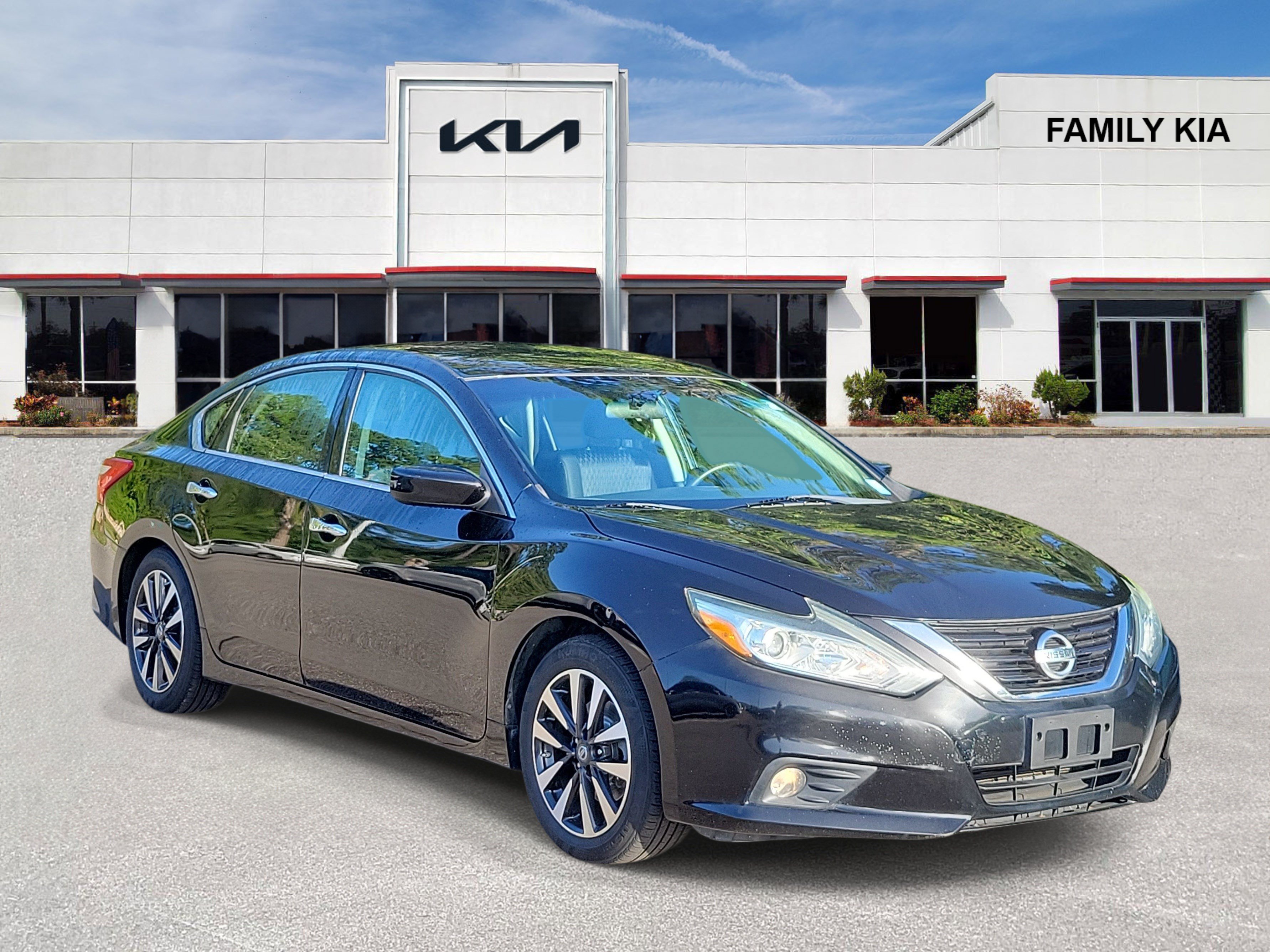 Used 2017 Nissan Altima 2.5 SV