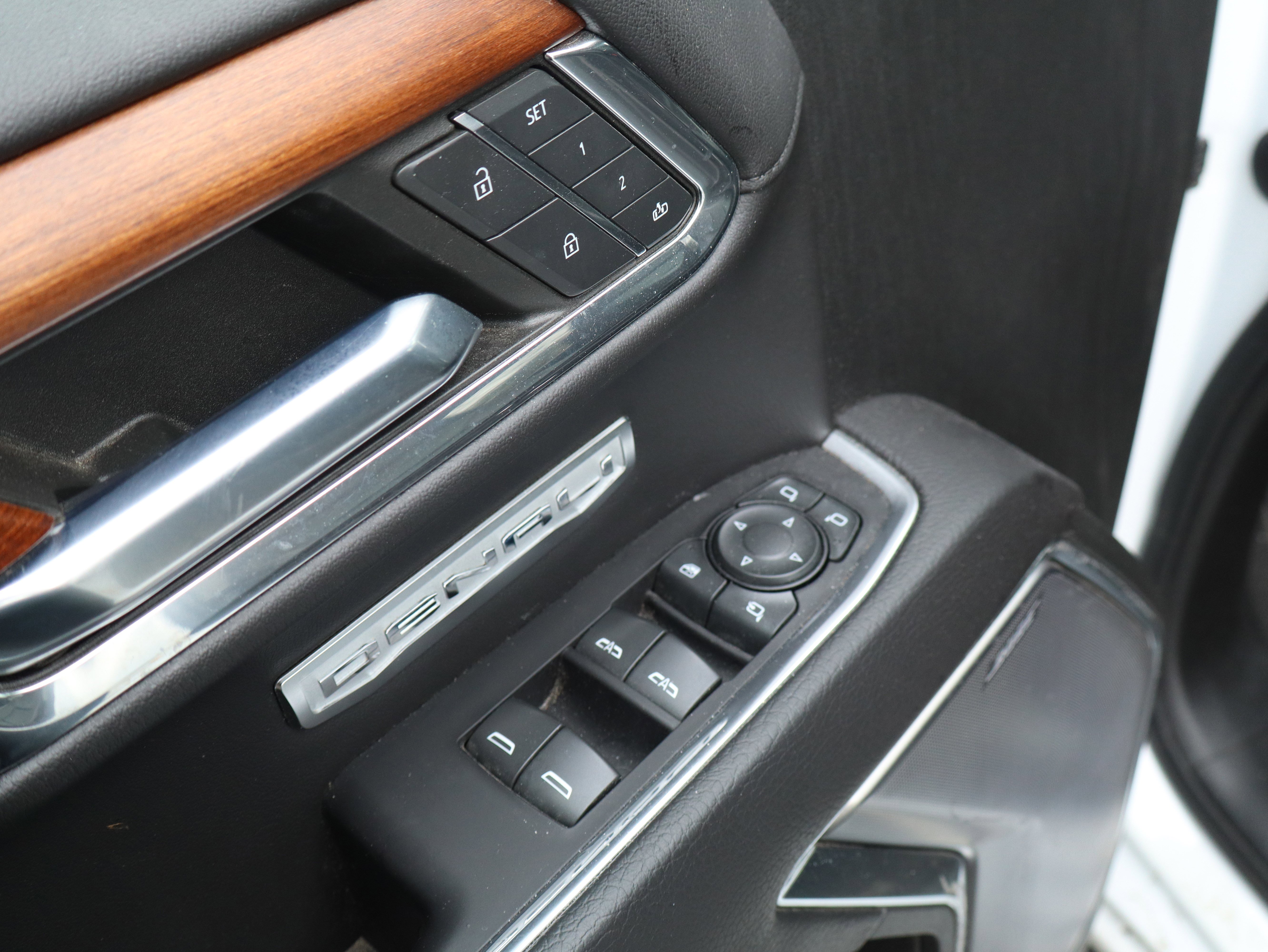 Used 2022 GMC Sierra 1500 Denali image 14