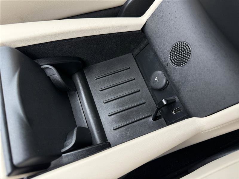 Used 2020 Tesla Model S Long Range Plus image 27