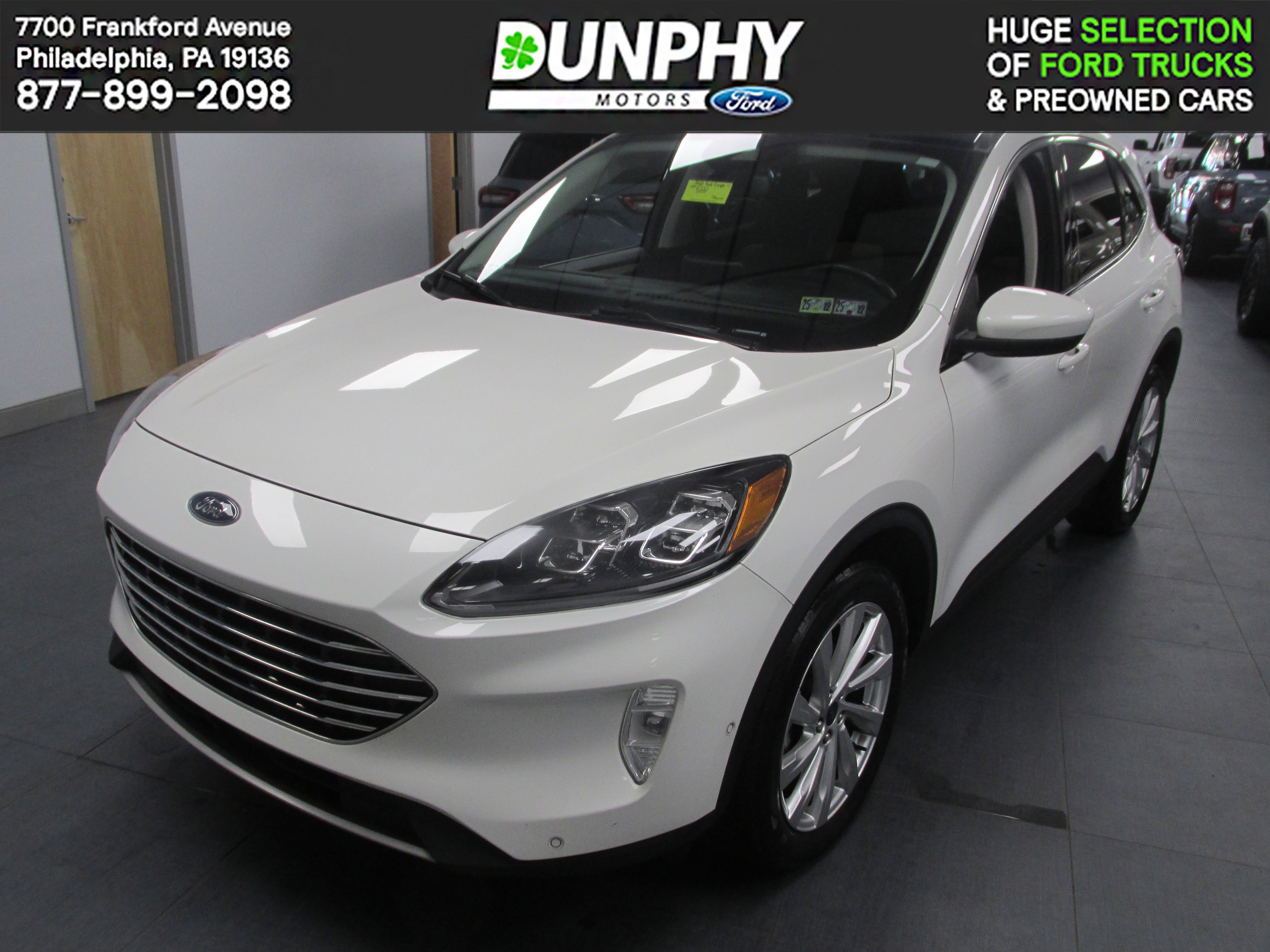 Used 2022 Ford Escape Titanium w/ Titanium Elite Package AWD/4WD image 1