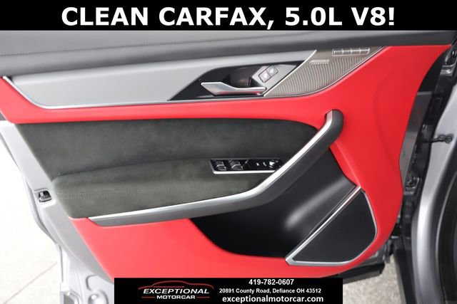 Used 2022 Jaguar F-PACE SVR image 36