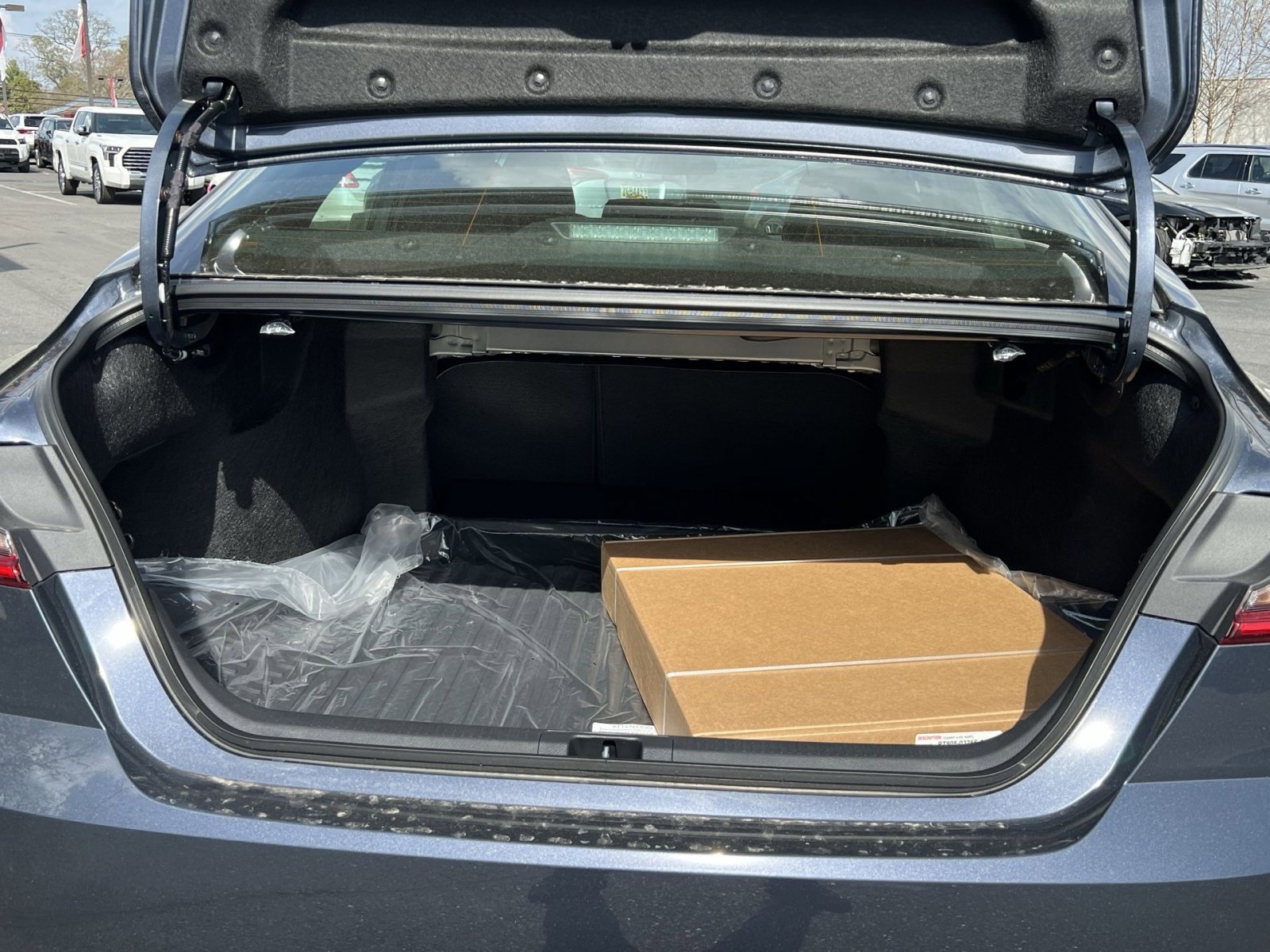 New 2026 Toyota Camry SE image 22