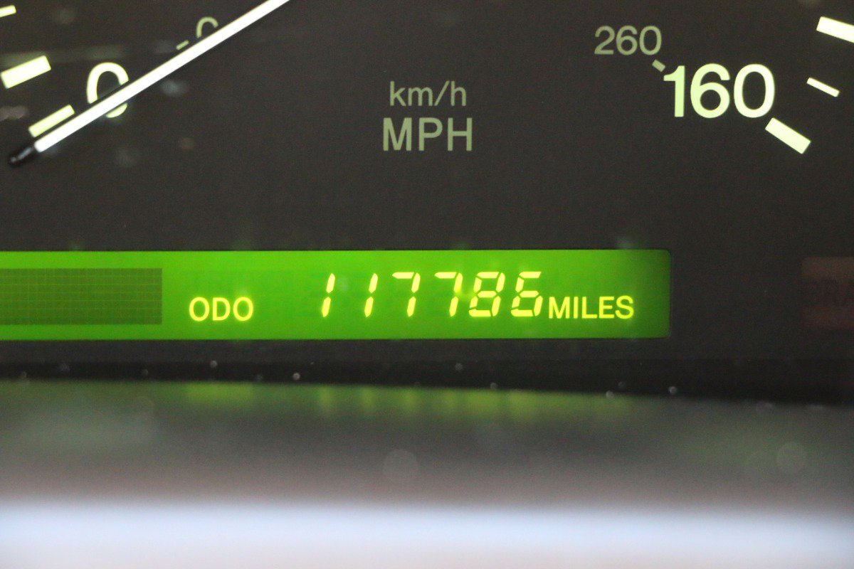 Used 1998 Lexus LS 400 image 29