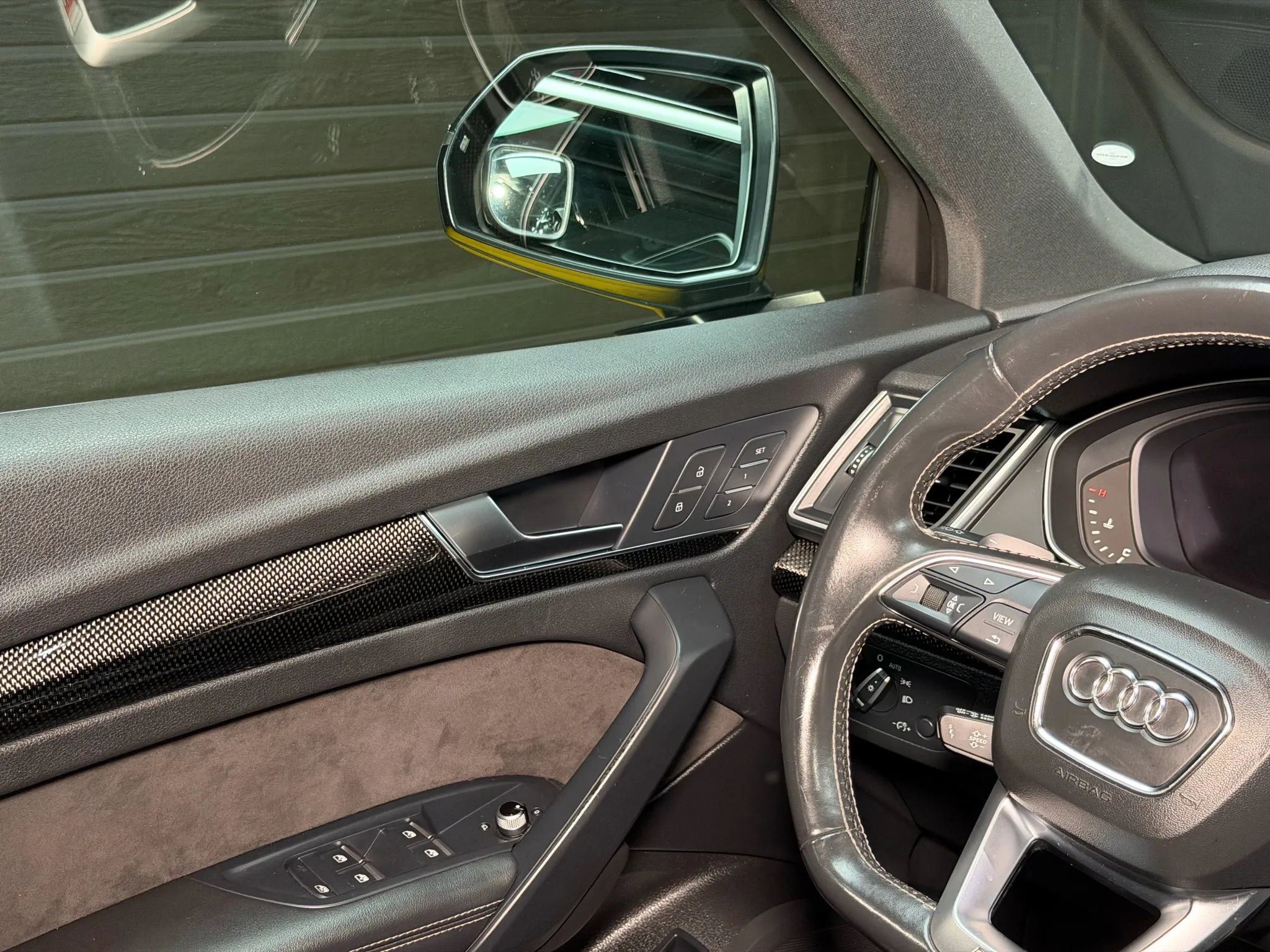 Used 2018 Audi SQ5 Premium Plus w/ Navigation Package AWD/4WD image 26