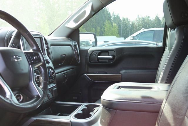 Used 2020 Chevrolet Silverado 1500 LT Trail Boss AWD/4WD image 9