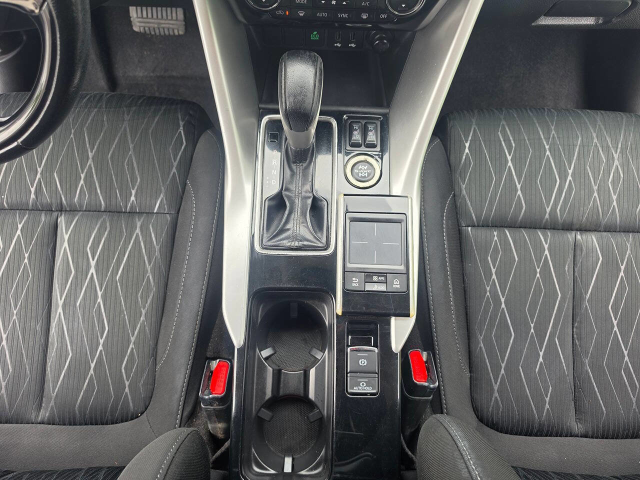 Used 2019 Mitsubishi Eclipse Cross SE AWD/4WD image 46