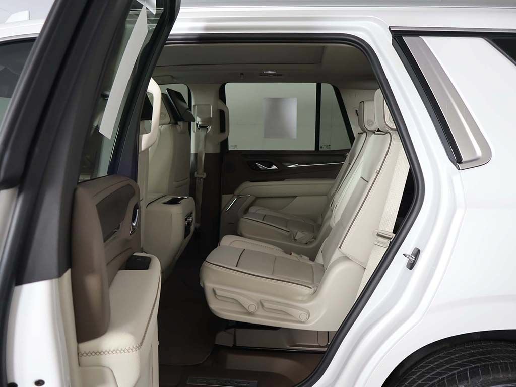 Used 2024 GMC Yukon Denali AWD/4WD image 39