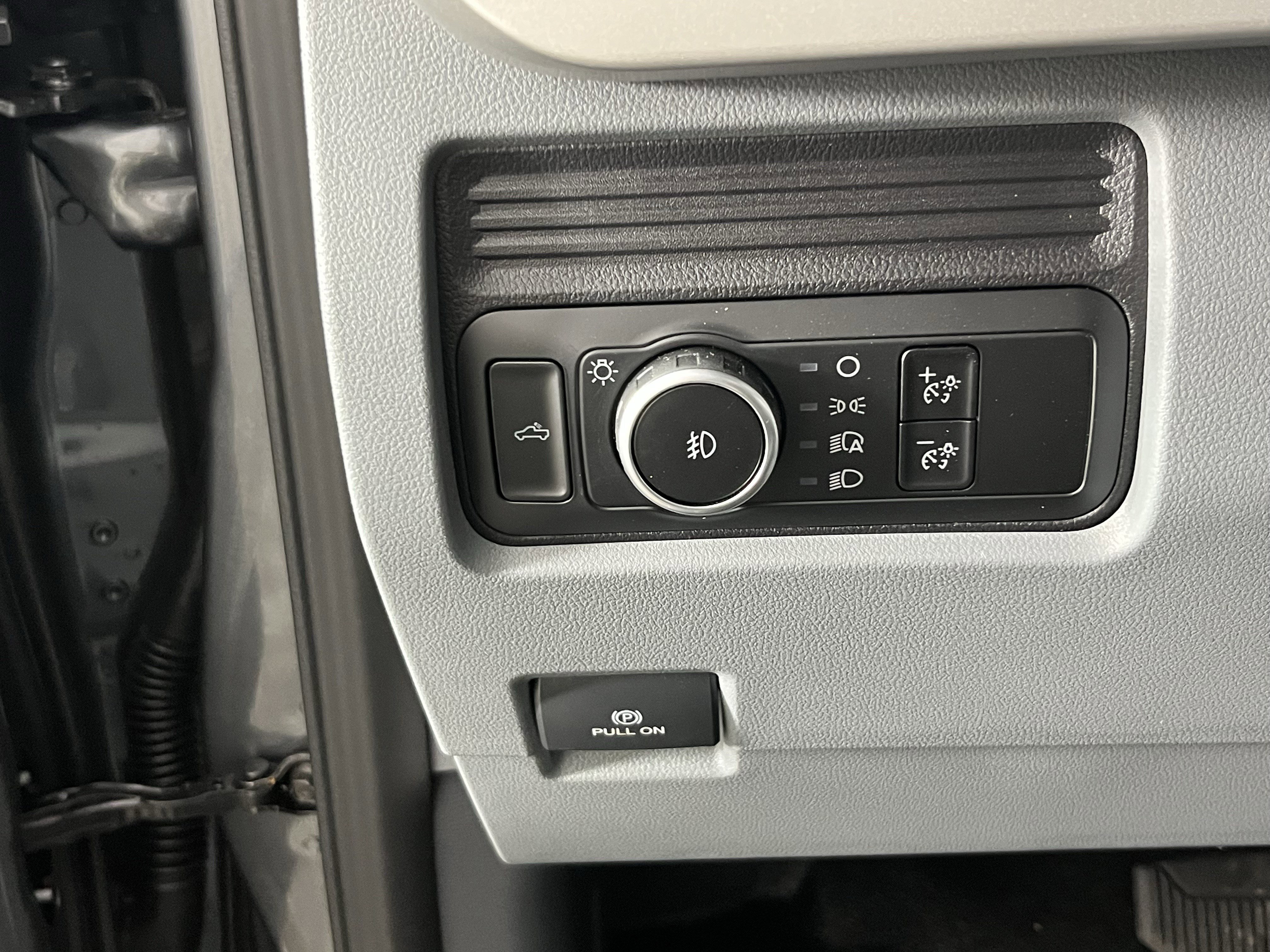 New 2026 Ford F450 XL w/ 360-Degree Camera Package image 19