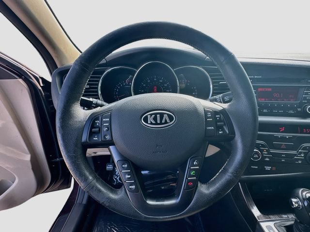 Used 2011 Kia Optima EX w/ Premium Pkg FWD image 11