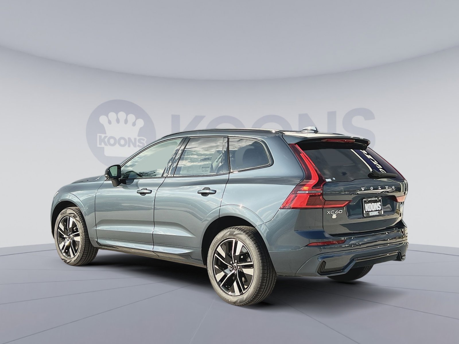 New 2026 Volvo XC60 B5 Core w/ Climate Package AWD/4WD image 4