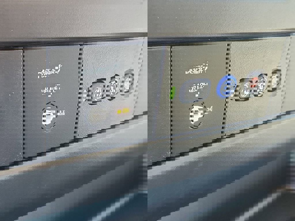 New 2025 GMC Savana 2500 Extended w/ Enhanced Convenience Package image 19