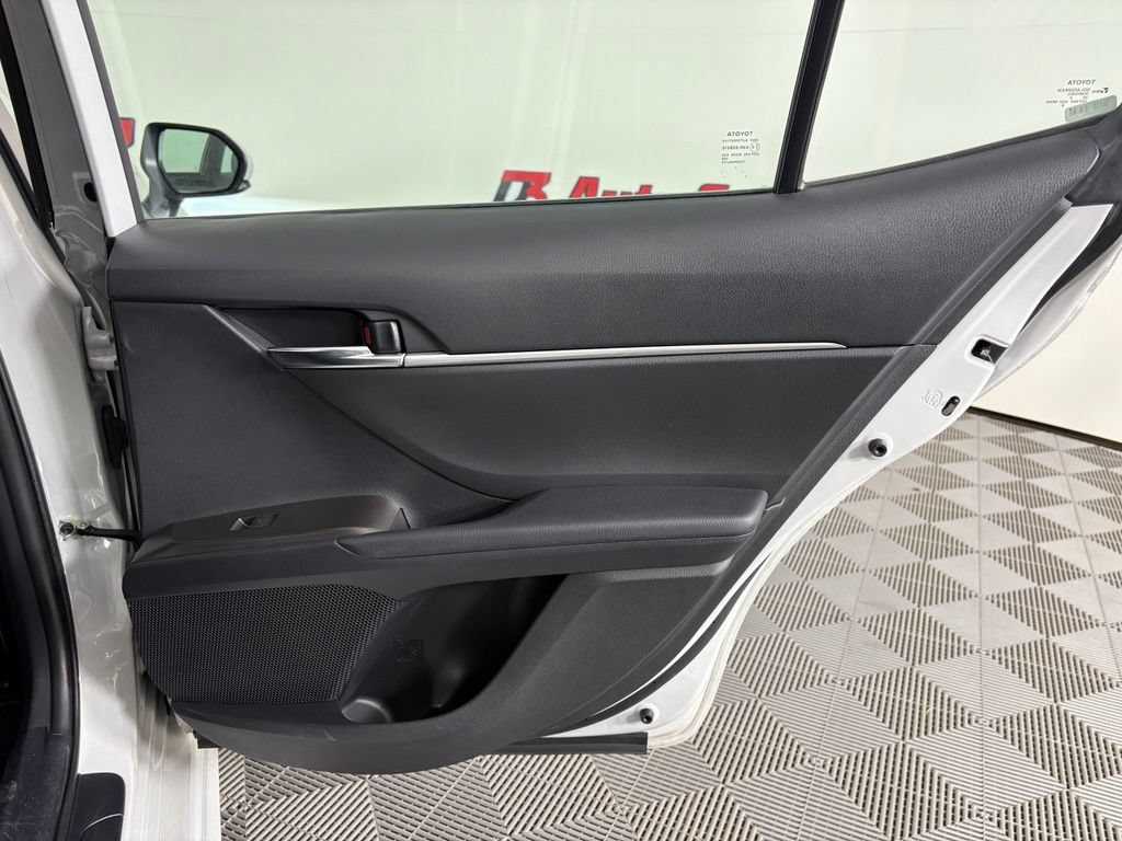 Used 2023 Toyota Camry SE FWD image 38