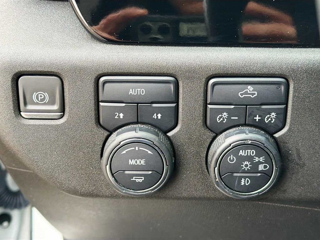 Used 2024 Chevrolet Silverado 1500 RST w/ Protection Package image 33